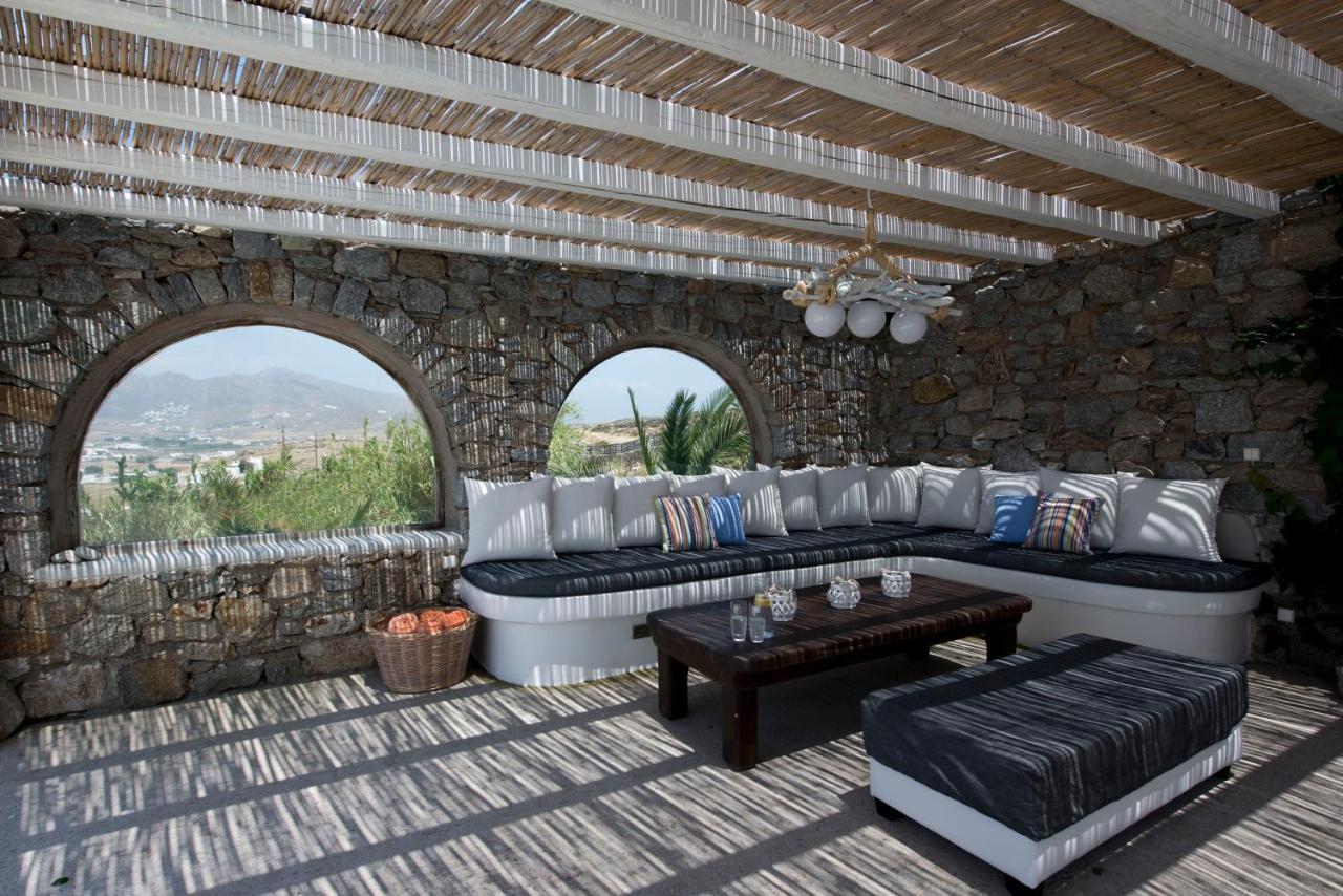 Tatiana Villa & Apartments Klouvas Exterior photo