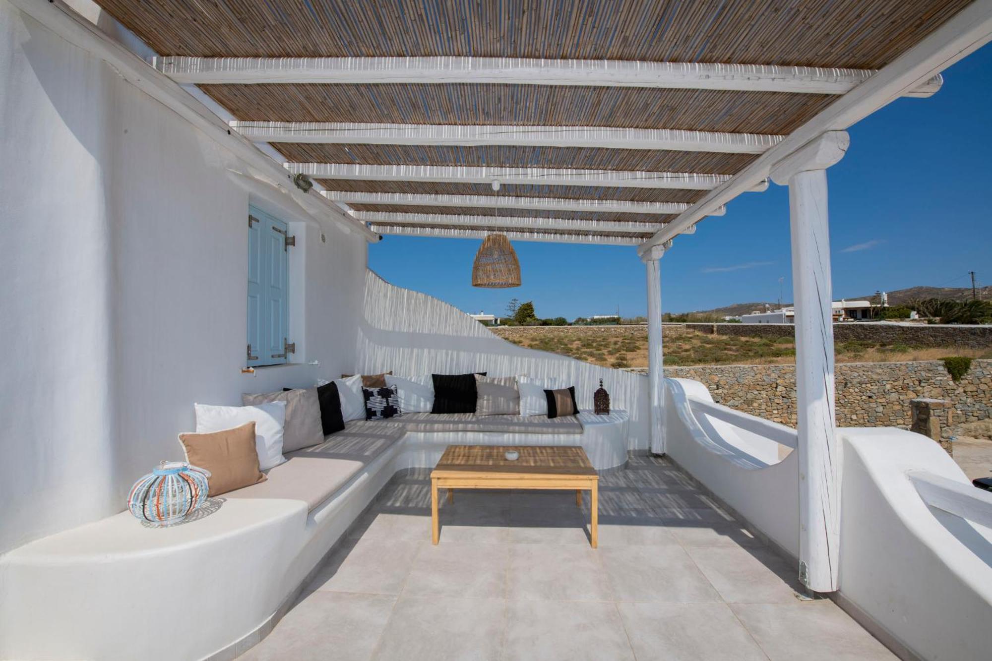 Tatiana Villa & Apartments Klouvas Exterior photo