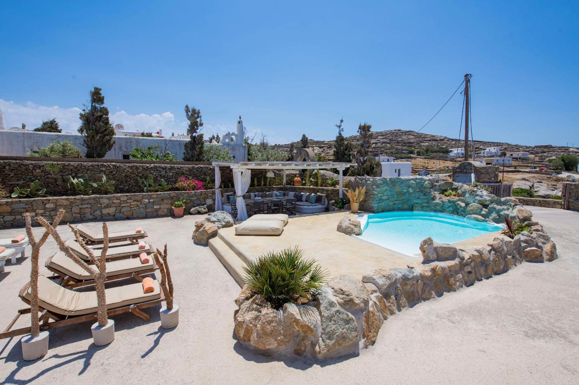 Tatiana Villa & Apartments Klouvas Exterior photo