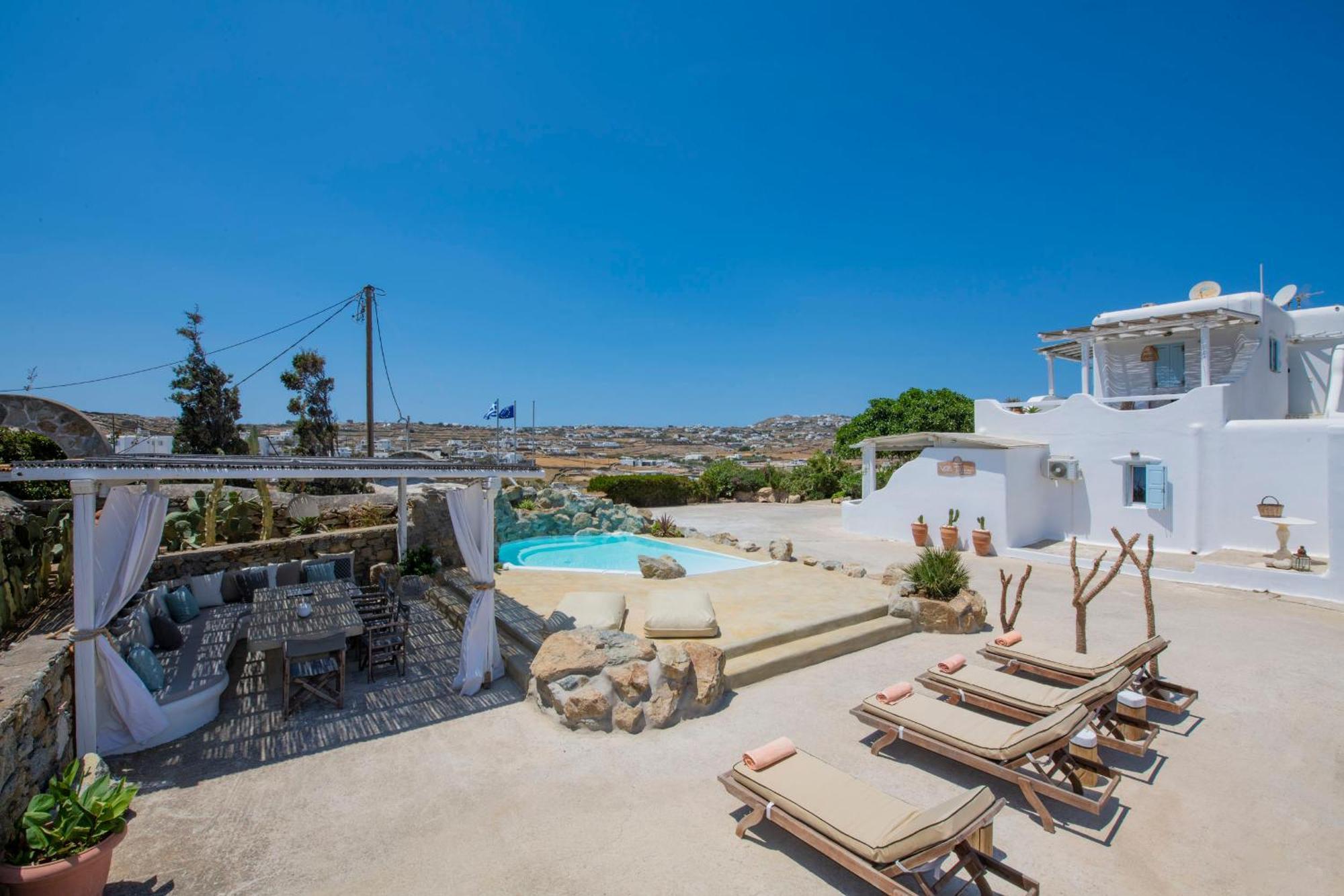 Tatiana Villa & Apartments Klouvas Exterior photo