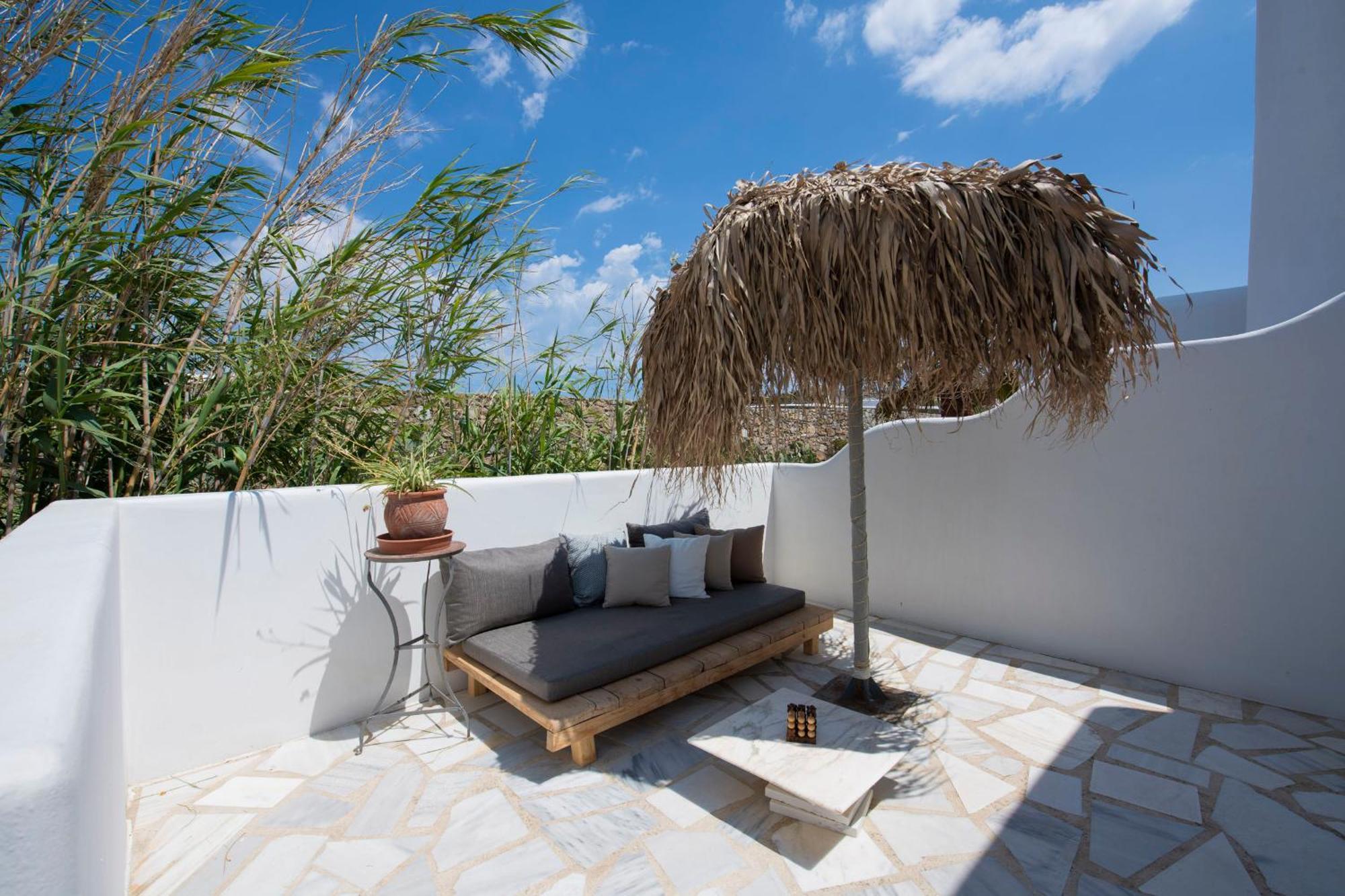 Tatiana Villa & Apartments Klouvas Exterior photo